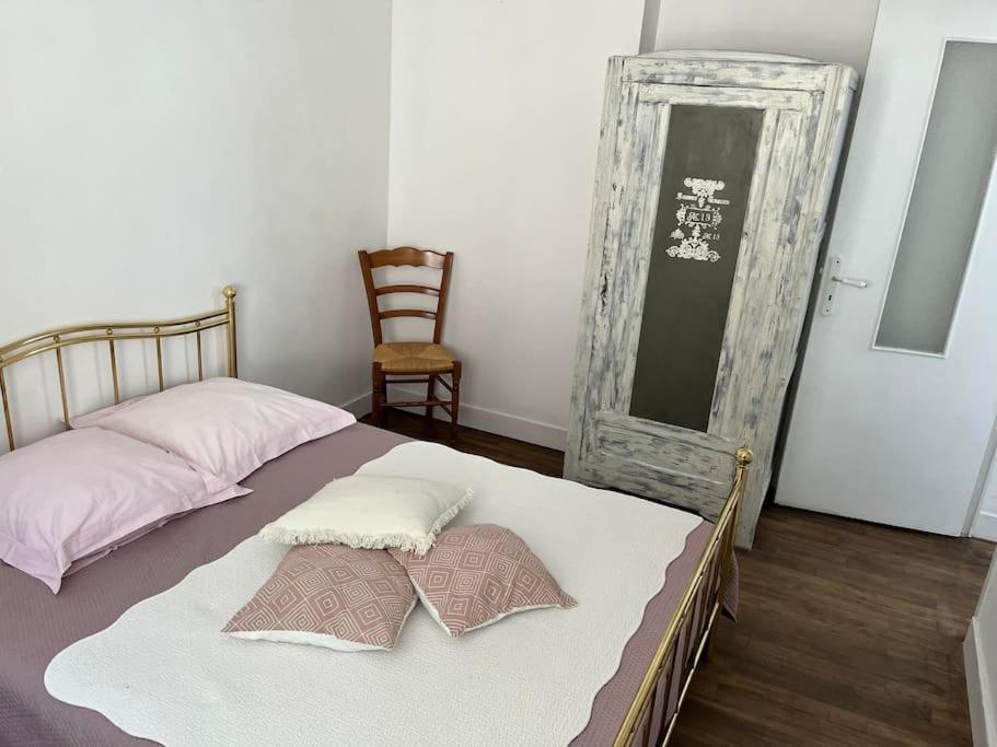 Appartement Chaleureux Avec Parking Gratuit Сарла-ла-Канеда Екстериор снимка